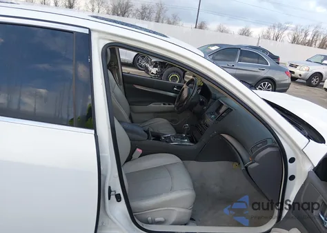 2010 Infiniti G37 Journey из США, поврежденный, VIN JN1CV6AP8AM402102